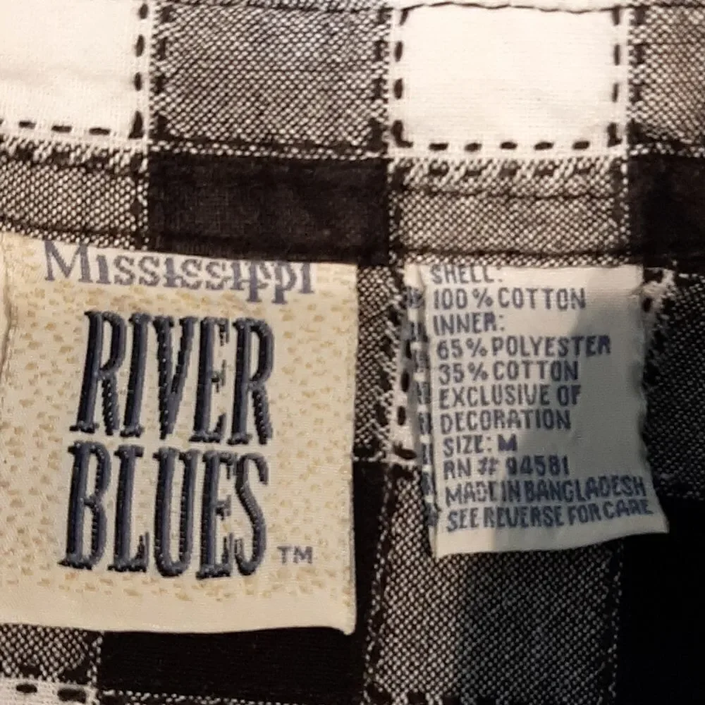 Mississippi River Blues sz M Boys Black and White Button Down